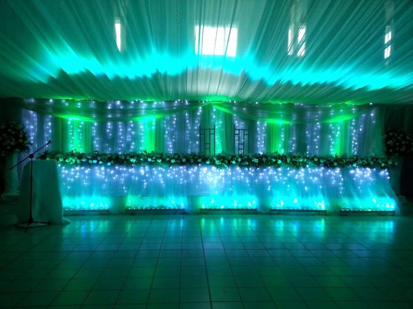 wedding-management-draping-lights