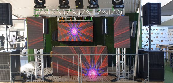 stage-dj-box-music-event